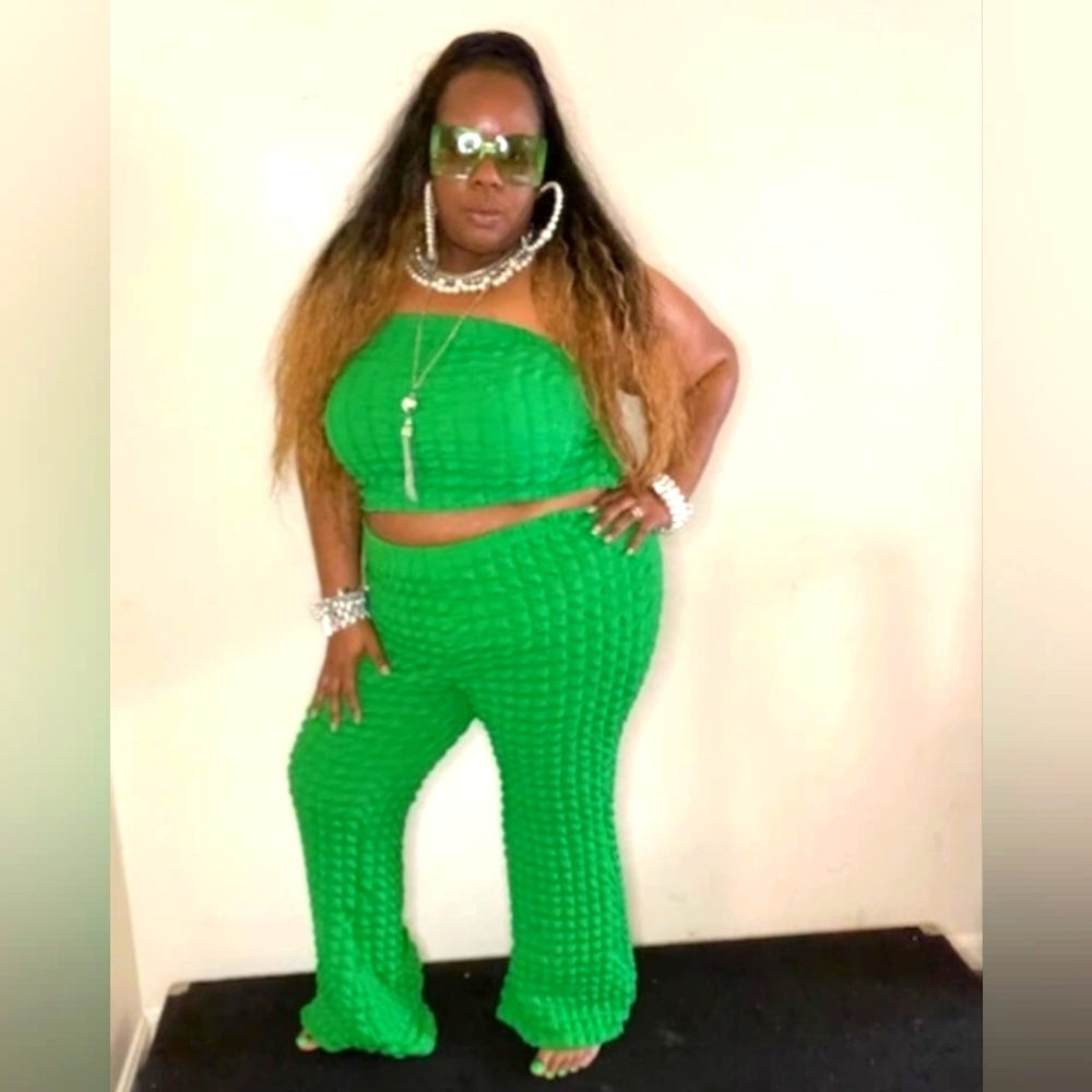 2 Piece Green Set by Fashion Nova Curve